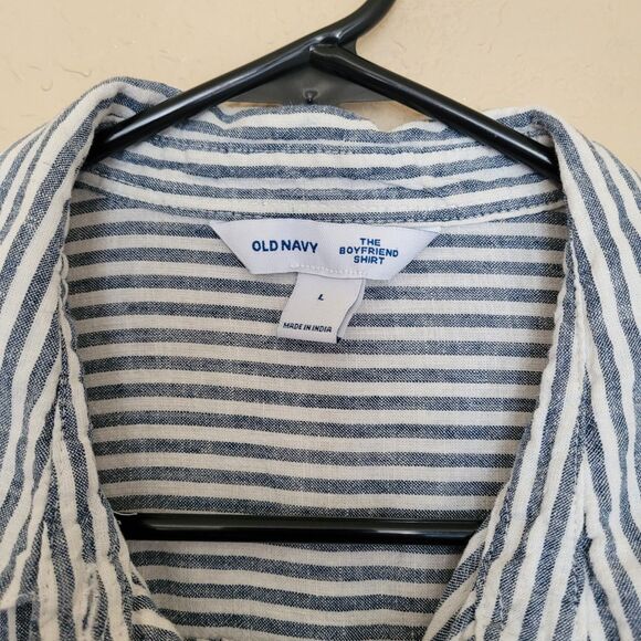 Old Navy Womens White Boyfriend Button Up Shirt Size Large Long Sleeve Pocket - Picture 2 of 6